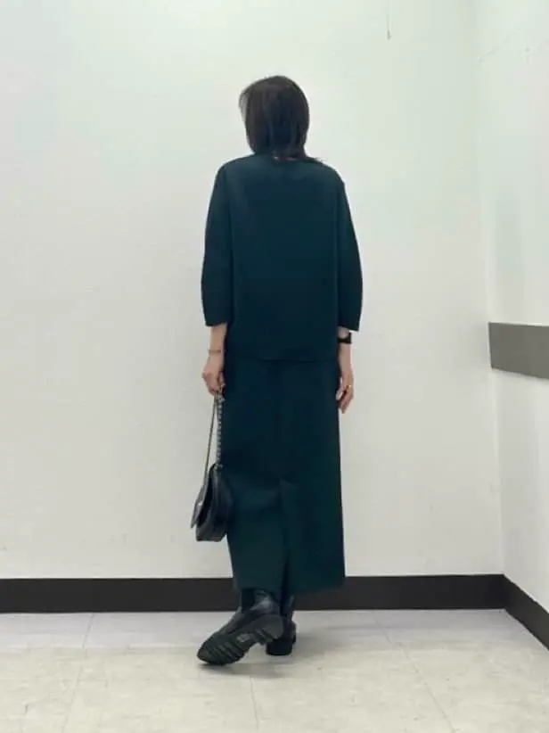 ICB L スタッフ コーディネート画像