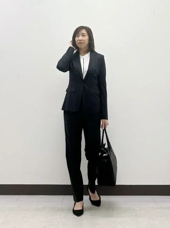 ICB L スタッフ コーディネート画像