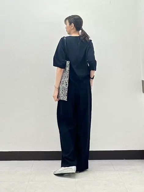 ICB L スタッフ コーディネート画像