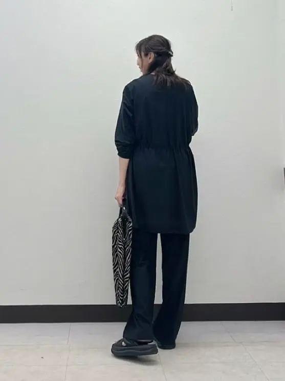 ICB L スタッフ コーディネート画像