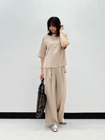 ICB L スタッフ コーディネート画像