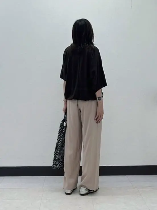 ICB L スタッフ コーディネート画像