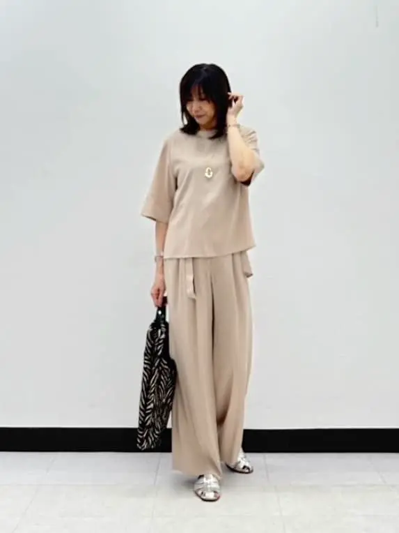 ICB L スタッフ コーディネート画像