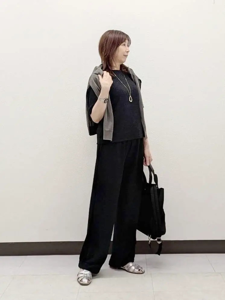 ICB L スタッフ コーディネート画像