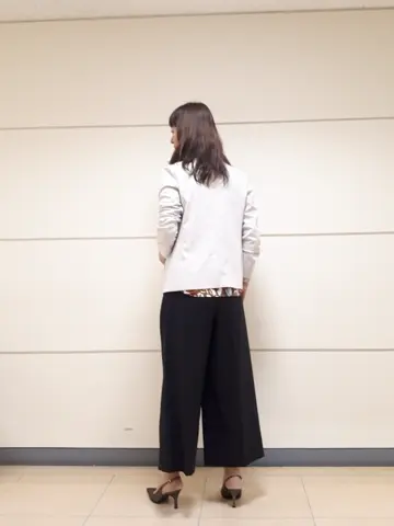 ICB L スタッフ コーディネート画像