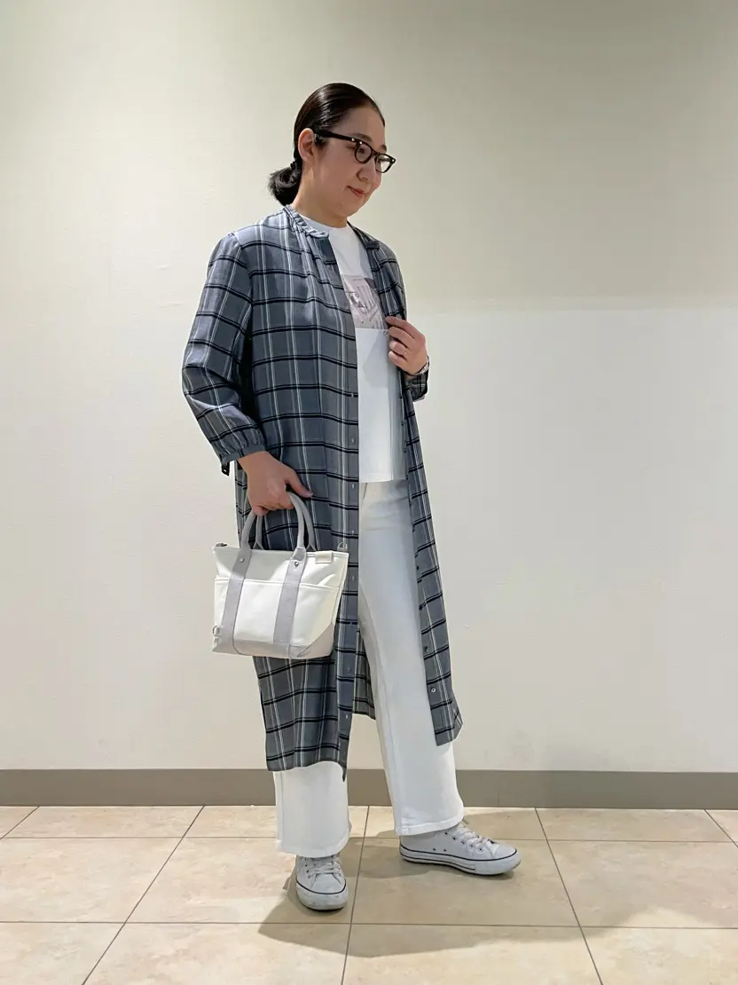 J.PRESS LADIES L スタッフ コーディネート画像