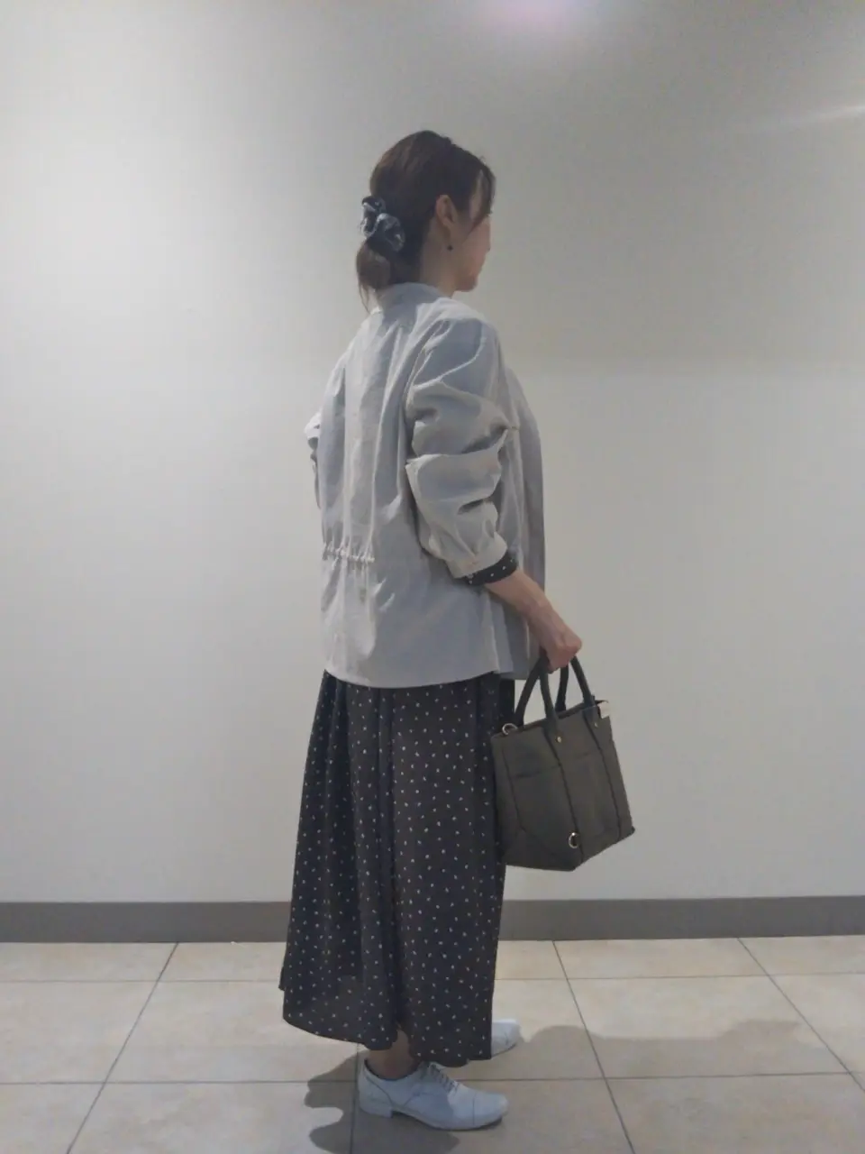 J.PRESS LADIES L スタッフ コーディネート画像