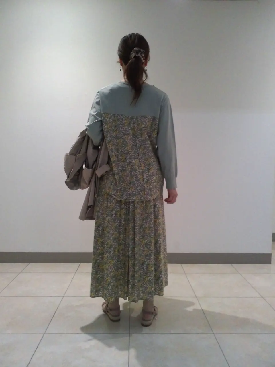 J.PRESS LADIES L スタッフ コーディネート画像