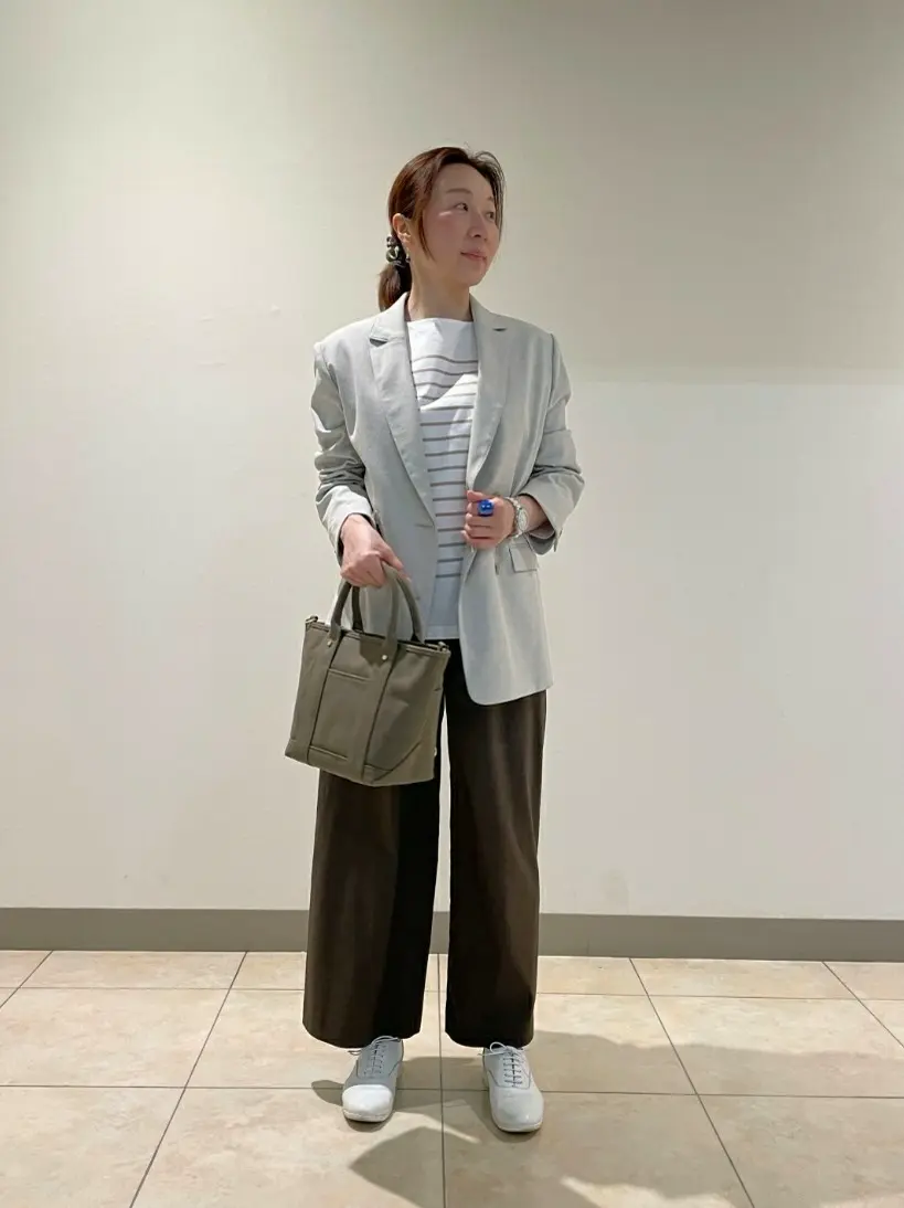  スタッフ コーディネート画像