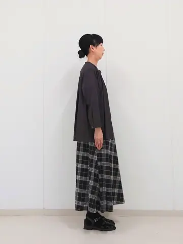 J.PRESS LADIES L スタッフ コーディネート画像