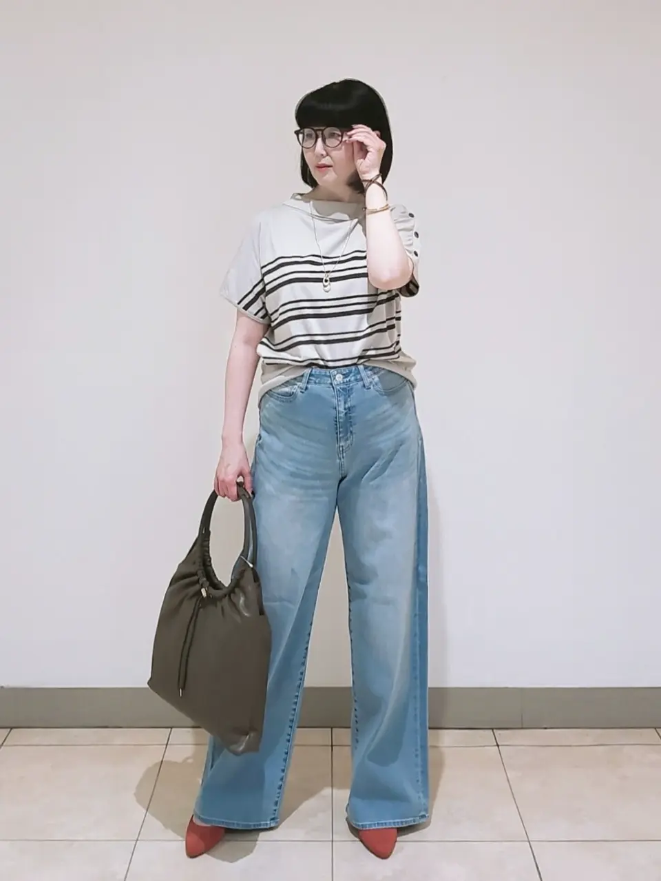 J.PRESS LADIES L スタッフ コーディネート画像