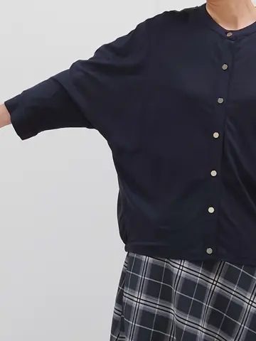 J.PRESS LADIES L スタッフ コーディネート画像