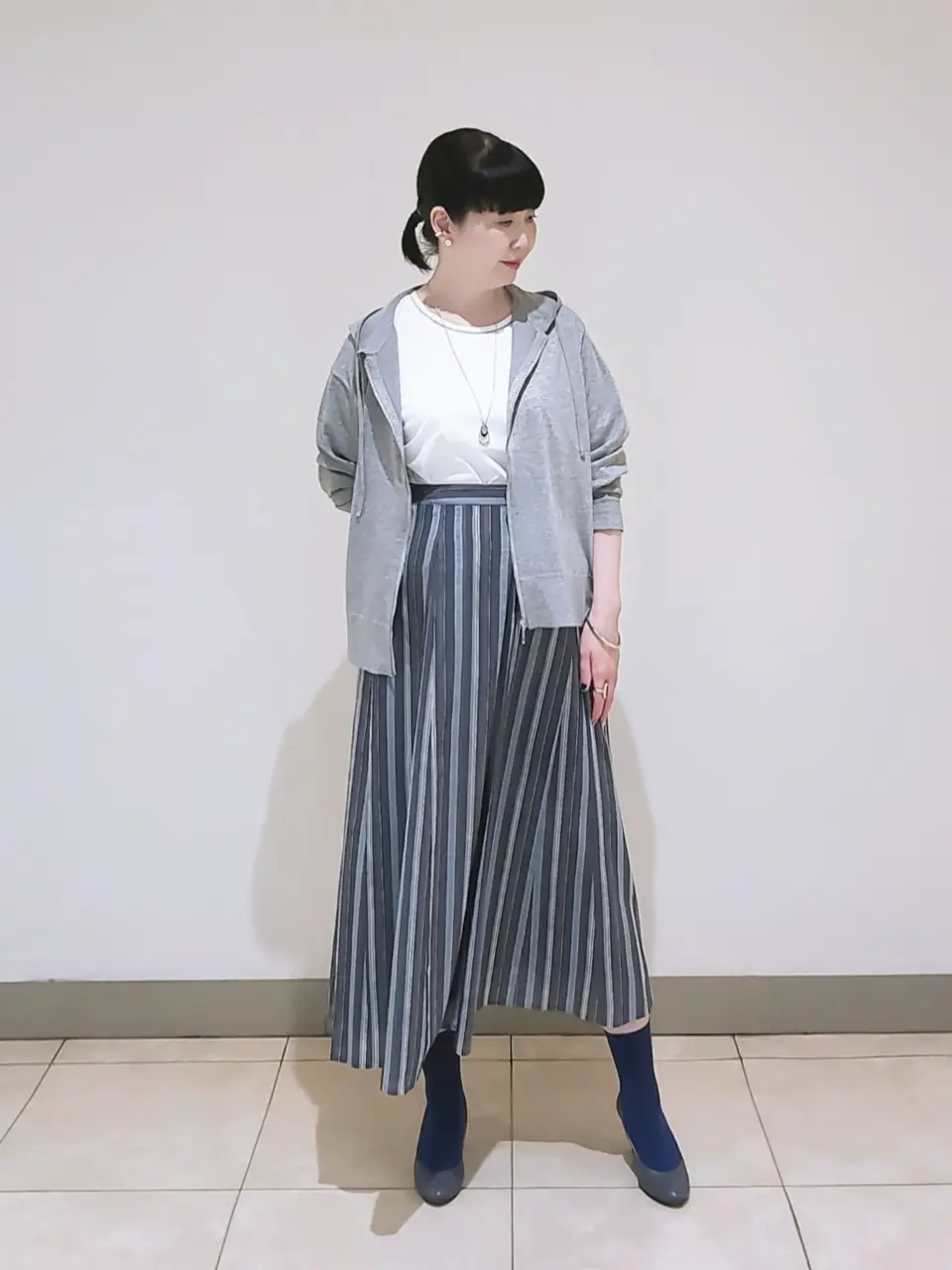 J.PRESS LADIES L スタッフ コーディネート画像