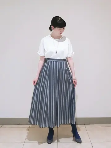 J.PRESS LADIES L スタッフ コーディネート画像
