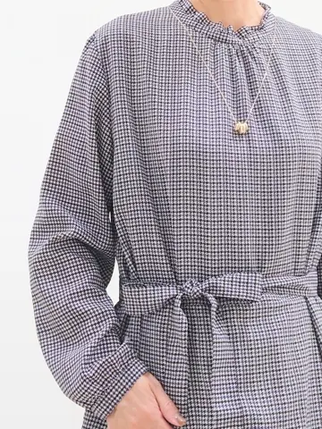 J.PRESS LADIES L スタッフ コーディネート画像