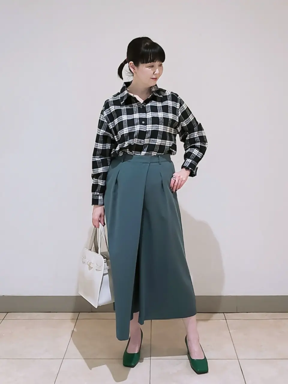 J.PRESS LADIES L スタッフ コーディネート画像