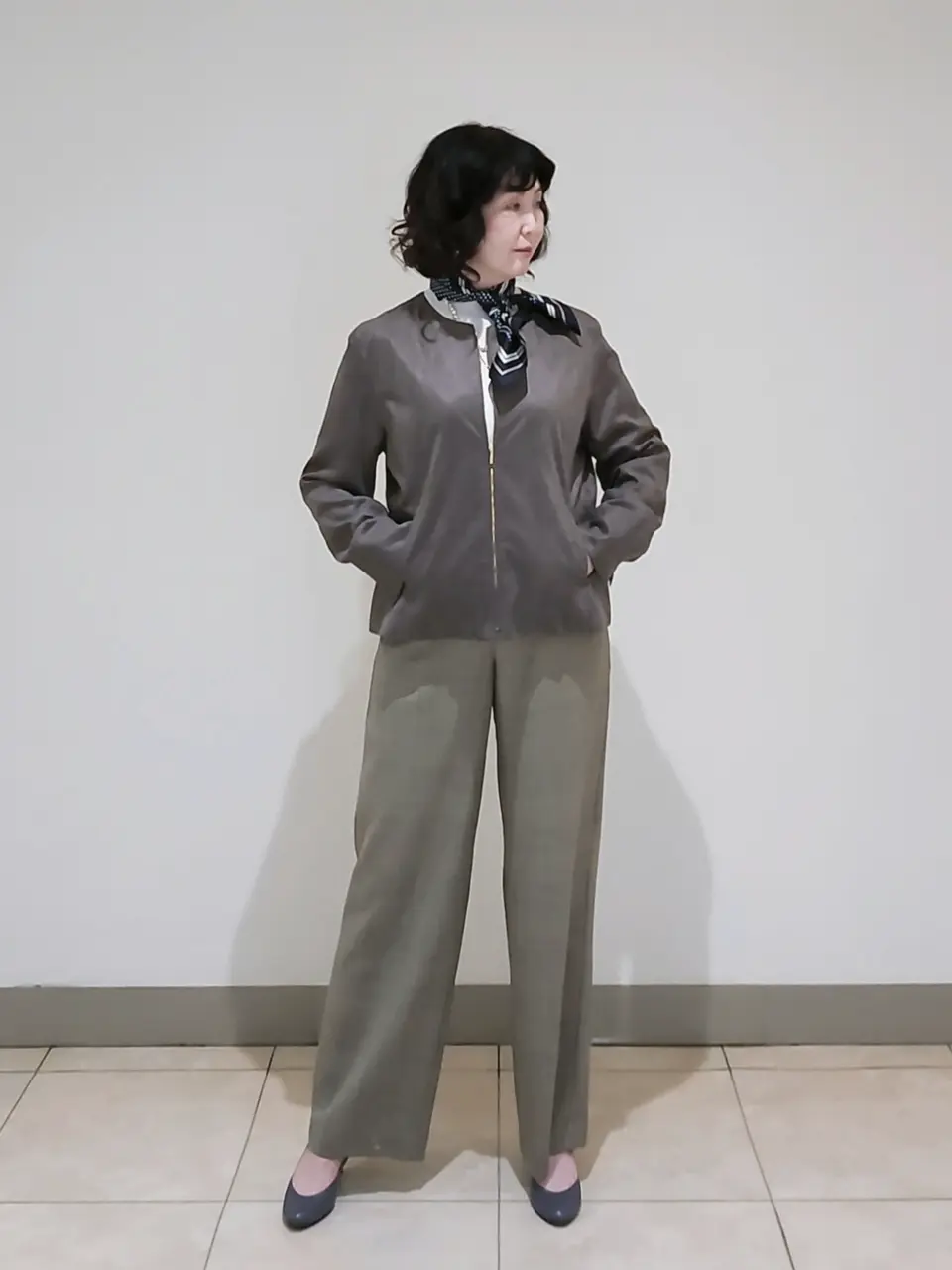 J.PRESS LADIES L スタッフ コーディネート画像