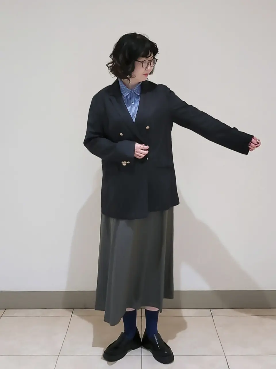 J.PRESS LADIES L スタッフ コーディネート画像