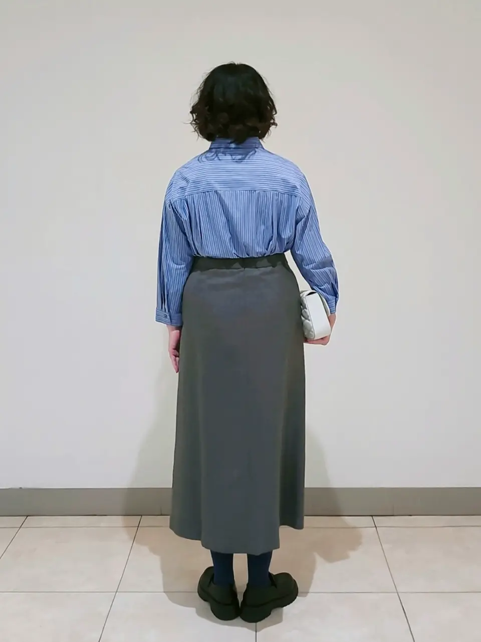 J.PRESS LADIES L スタッフ コーディネート画像