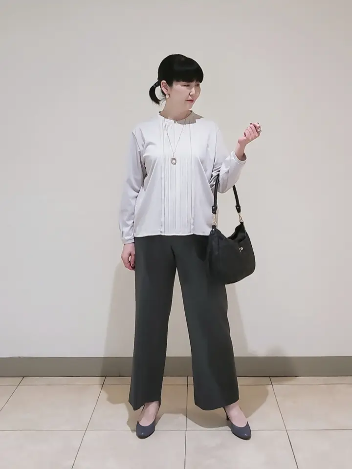 J.PRESS LADIES L スタッフ コーディネート画像