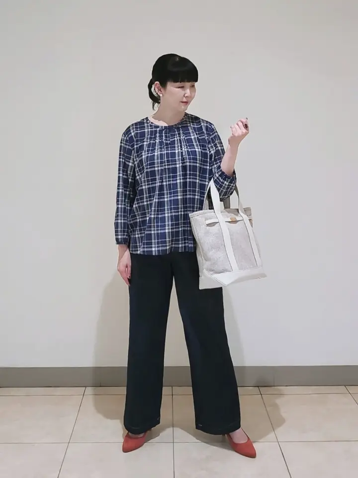 J.PRESS LADIES L スタッフ コーディネート画像