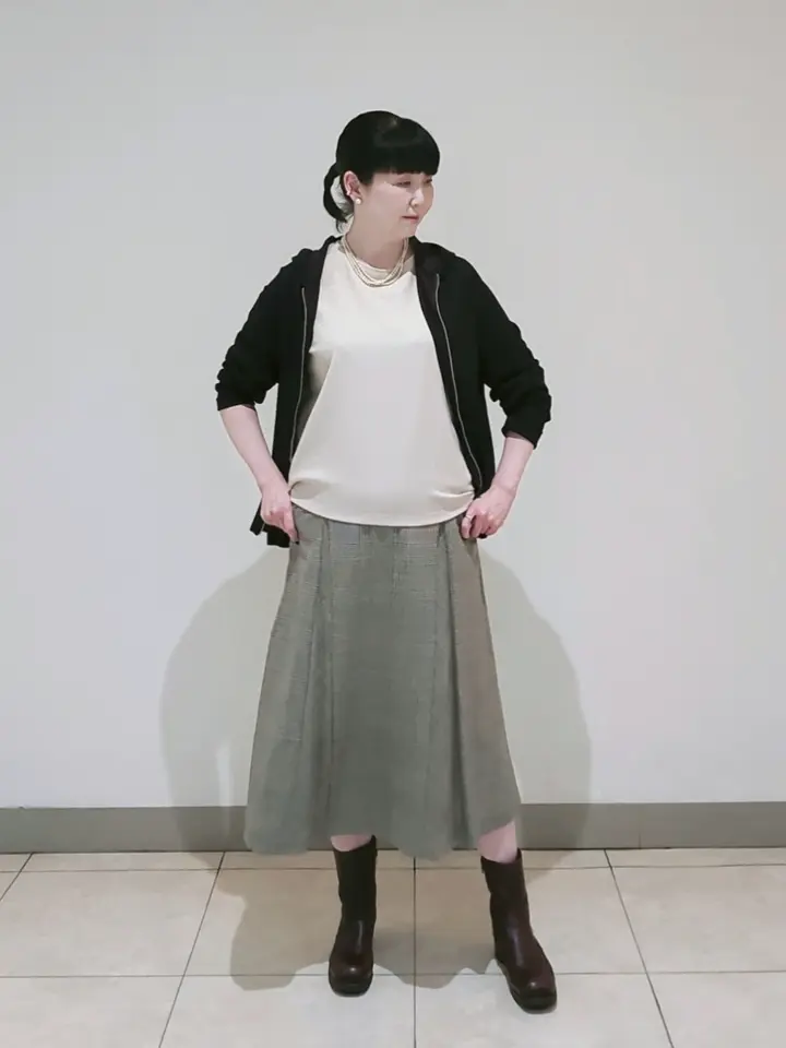 J.PRESS LADIES L スタッフ コーディネート画像