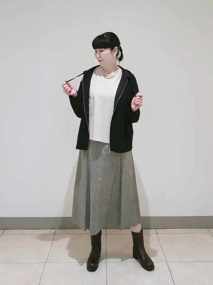 J.PRESS LADIES L スタッフ コーディネート画像