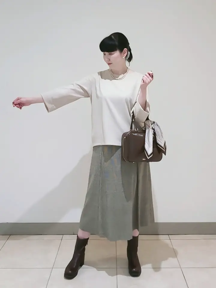 J.PRESS LADIES L スタッフ コーディネート画像