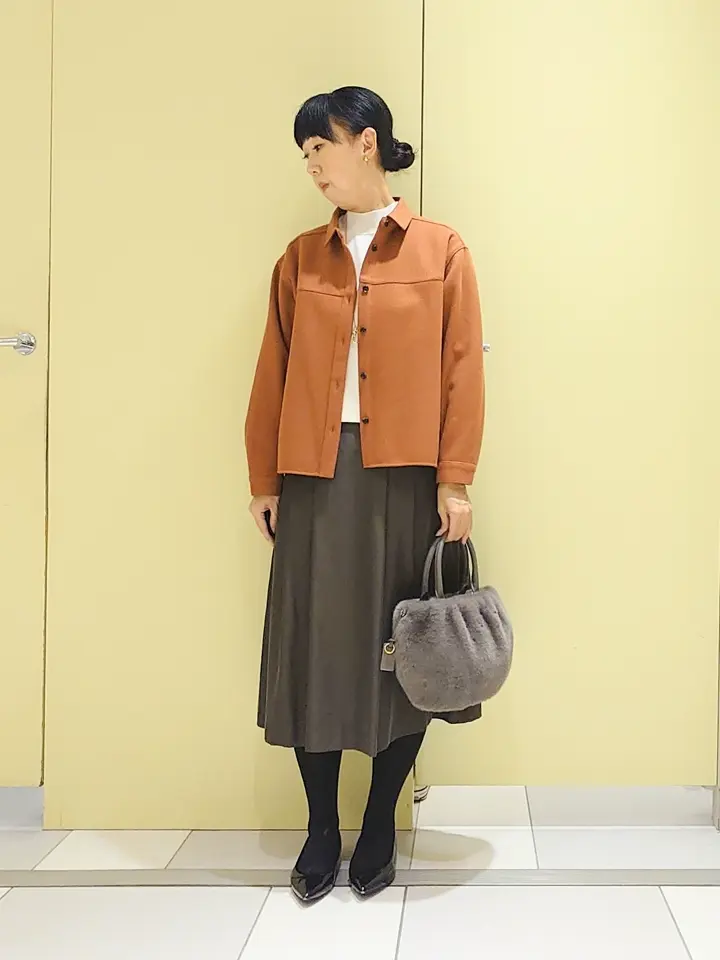 J.PRESS LADIES スタッフ コーディネート画像