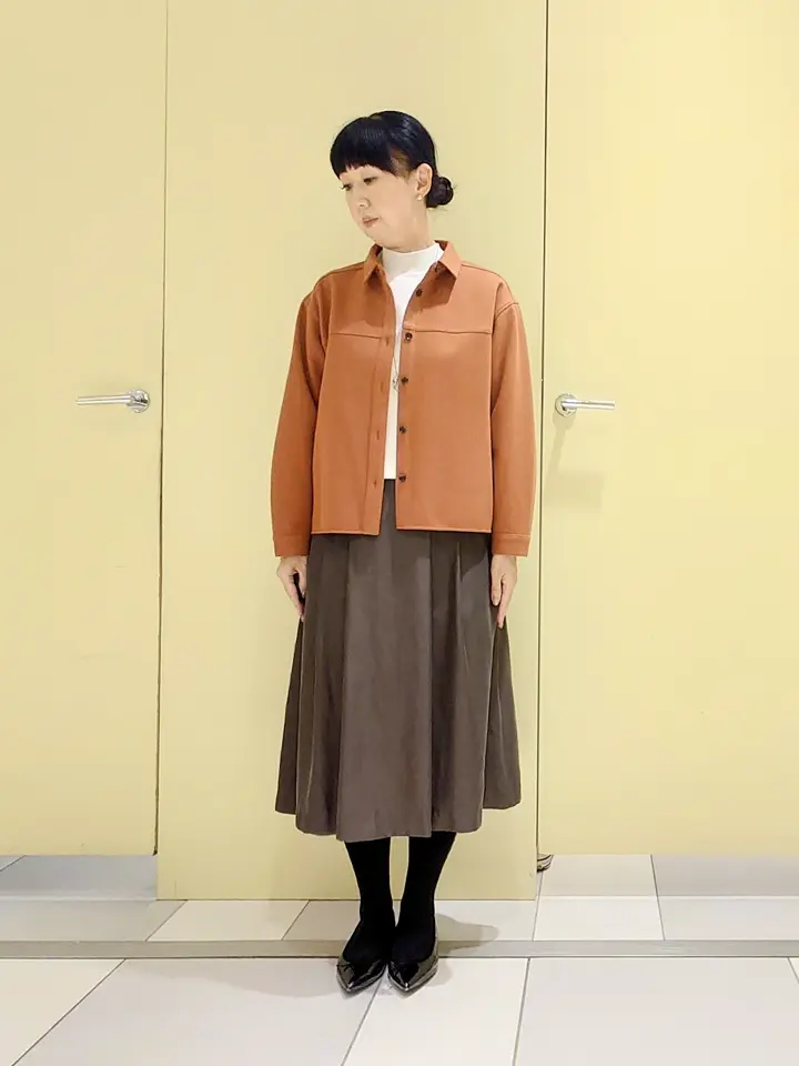 J.PRESS LADIES スタッフ コーディネート画像