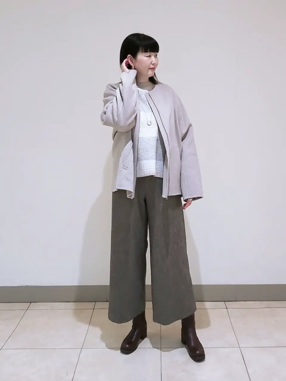 J.PRESS LADIES L スタッフ コーディネート画像