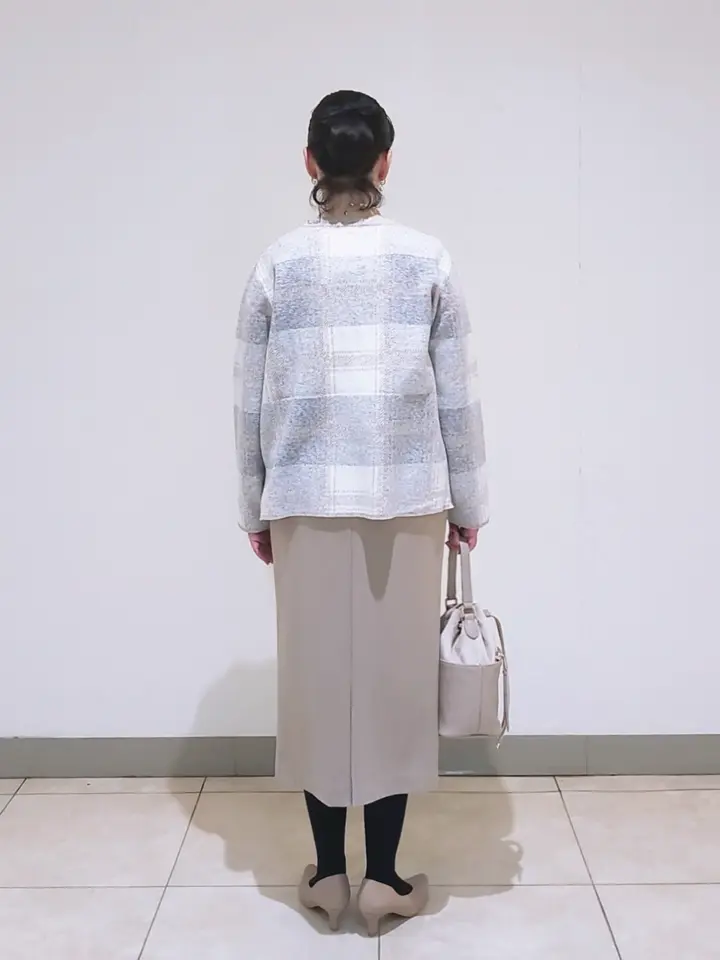 J.PRESS LADIES L スタッフ コーディネート画像