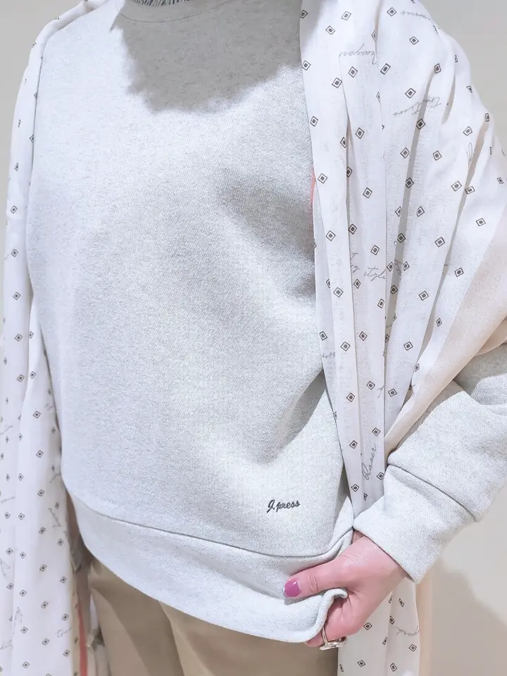 J.PRESS LADIES L スタッフ コーディネート画像