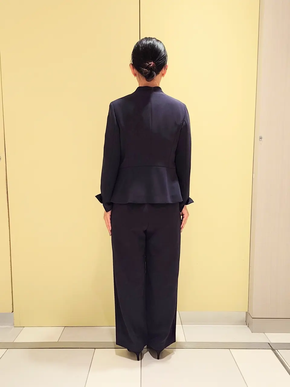 J.PRESS LADIES スタッフ コーディネート画像