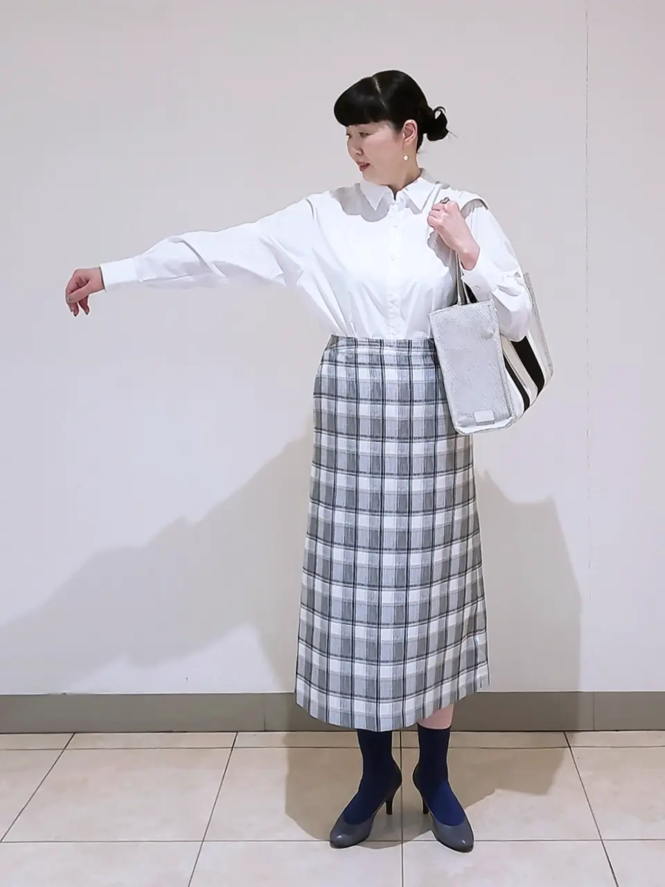 J.PRESS LADIES L スタッフ コーディネート画像