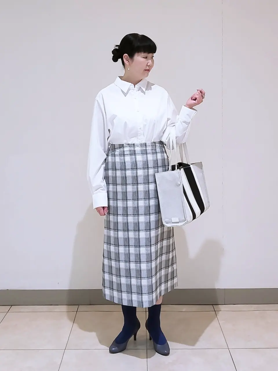 J.PRESS LADIES L スタッフ コーディネート画像