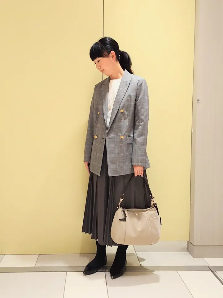 J.PRESS LADIES スタッフ コーディネート画像