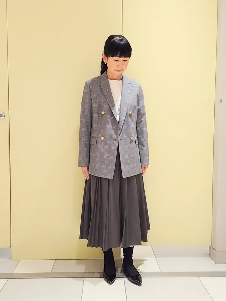 J.PRESS LADIES スタッフ コーディネート画像