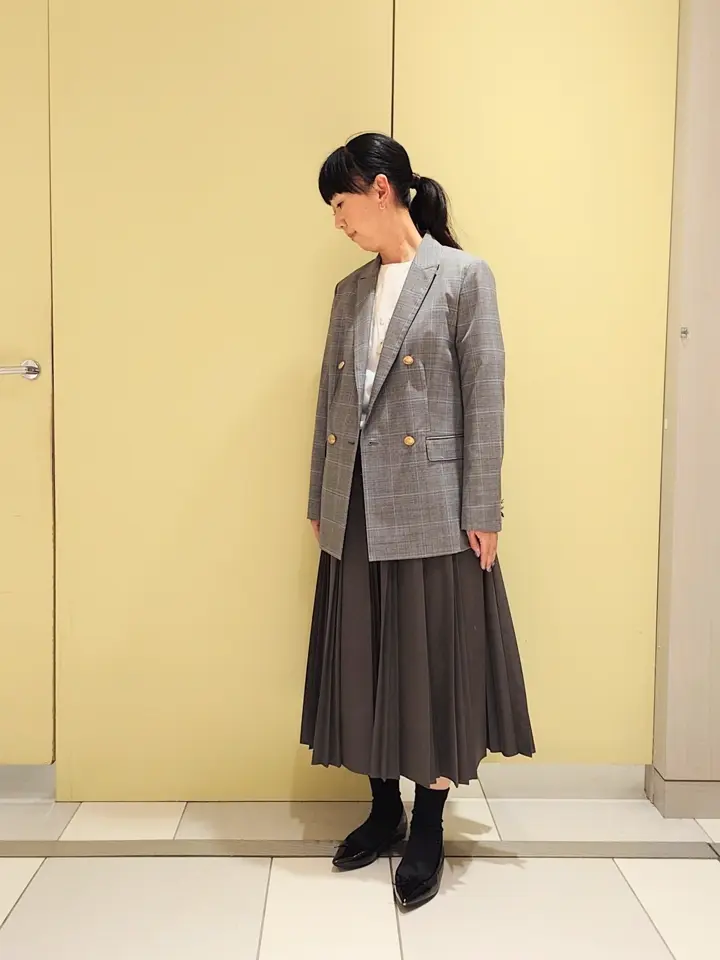 J.PRESS LADIES スタッフ コーディネート画像