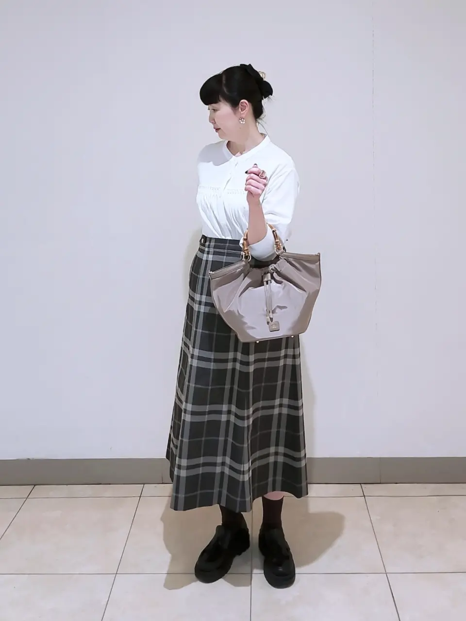 J.PRESS LADIES L スタッフ コーディネート画像