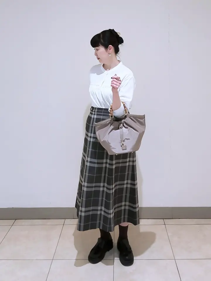 J.PRESS LADIES L スタッフ コーディネート画像