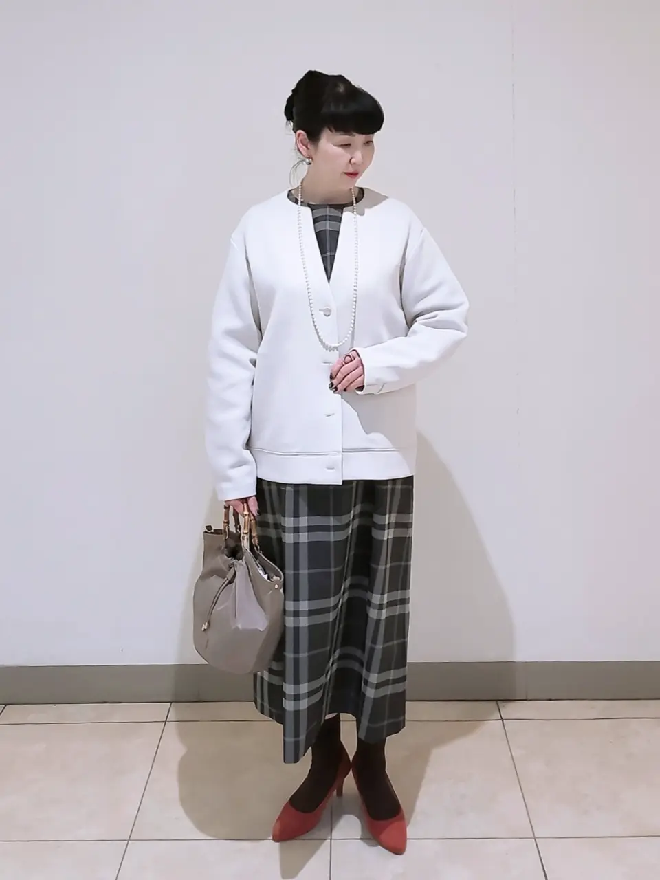 J.PRESS LADIES L スタッフ コーディネート画像