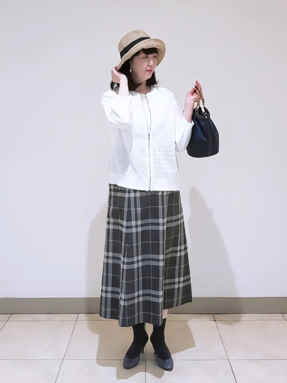 J.PRESS LADIES L スタッフ コーディネート画像