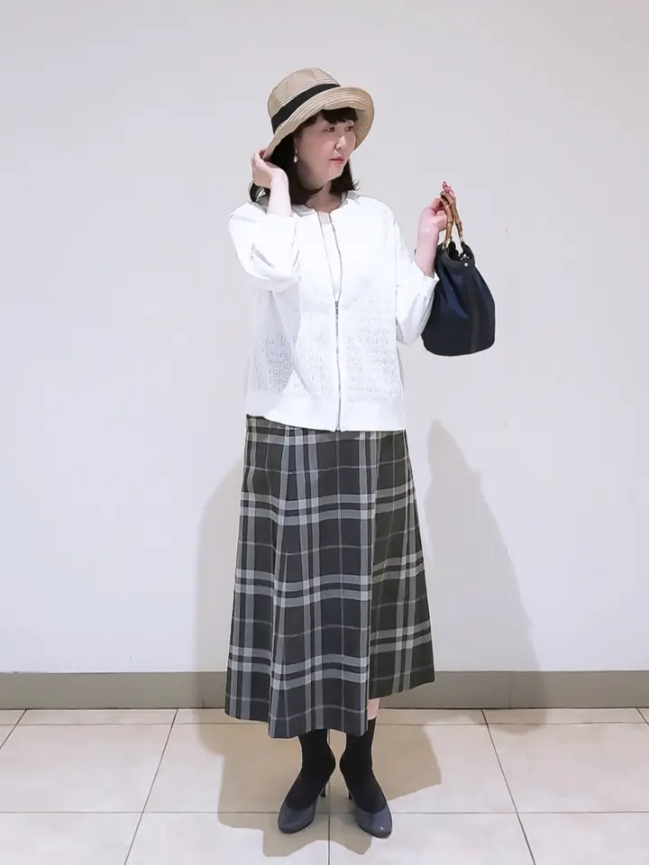 J.PRESS LADIES L スタッフ コーディネート画像