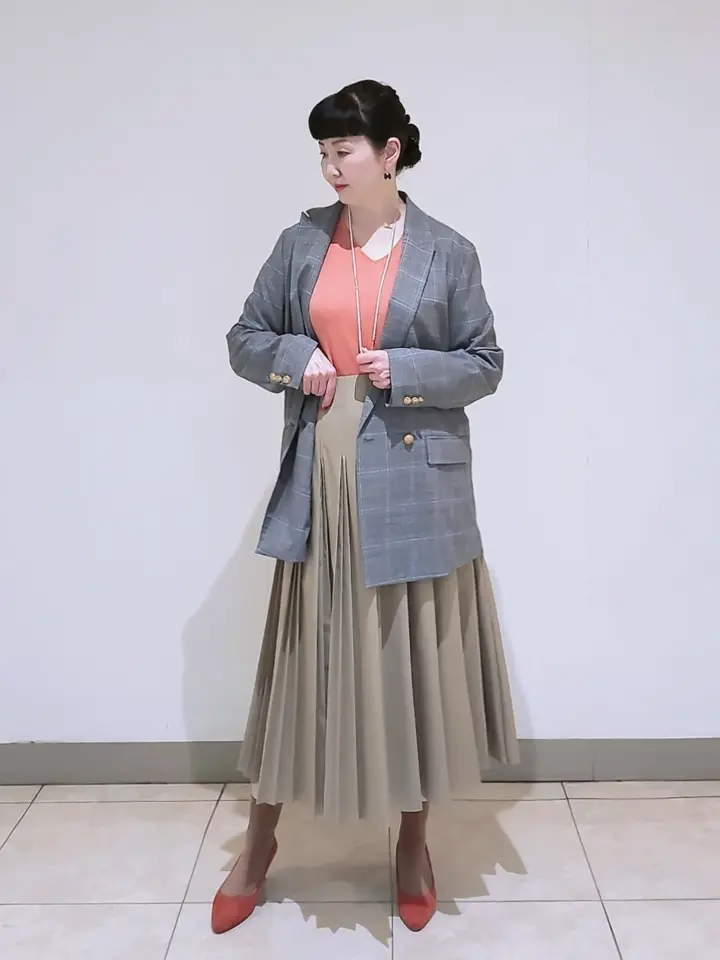 J.PRESS LADIES L スタッフ コーディネート画像