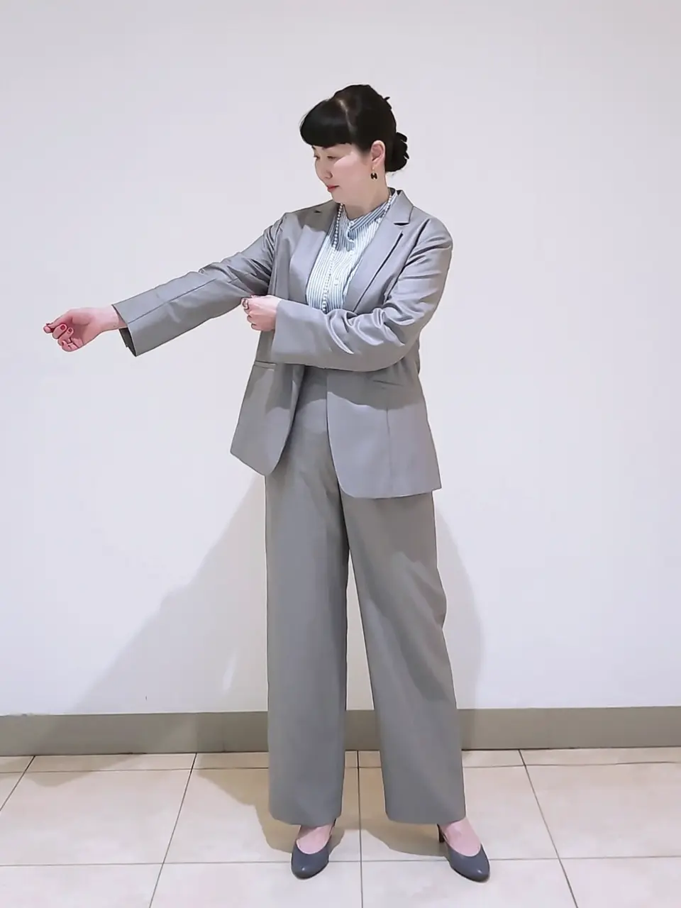 J.PRESS LADIES L スタッフ コーディネート画像