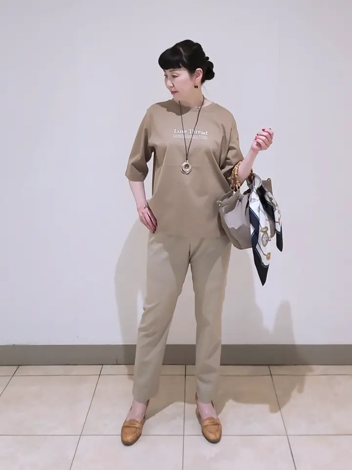 J.PRESS LADIES L スタッフ コーディネート画像
