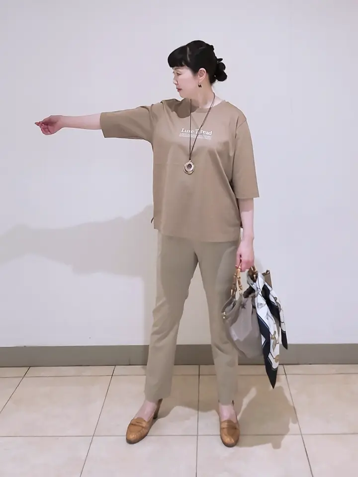 J.PRESS LADIES L スタッフ コーディネート画像