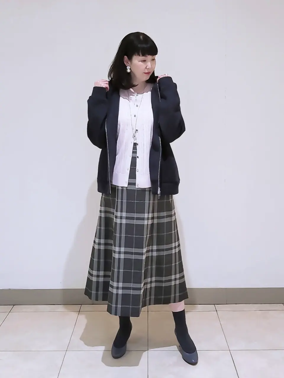 J.PRESS LADIES L スタッフ コーディネート画像