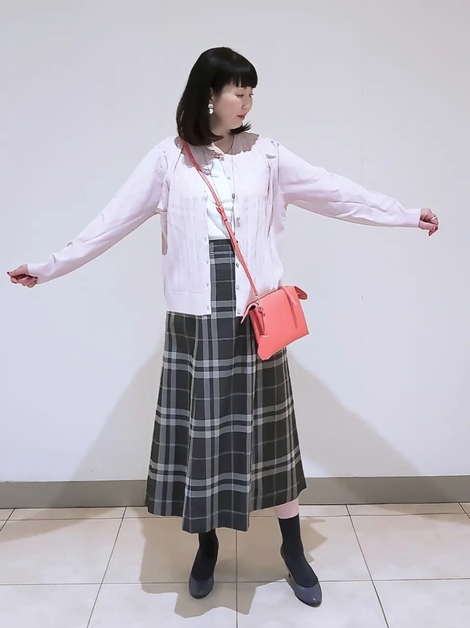 J.PRESS LADIES L スタッフ コーディネート画像